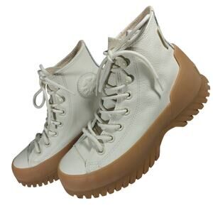 NWOT! CONVERSE! CHUCK TAYLOR ALL STAR LUGGED WINTER 2.0, WHITE GEN LEATHER! 6M